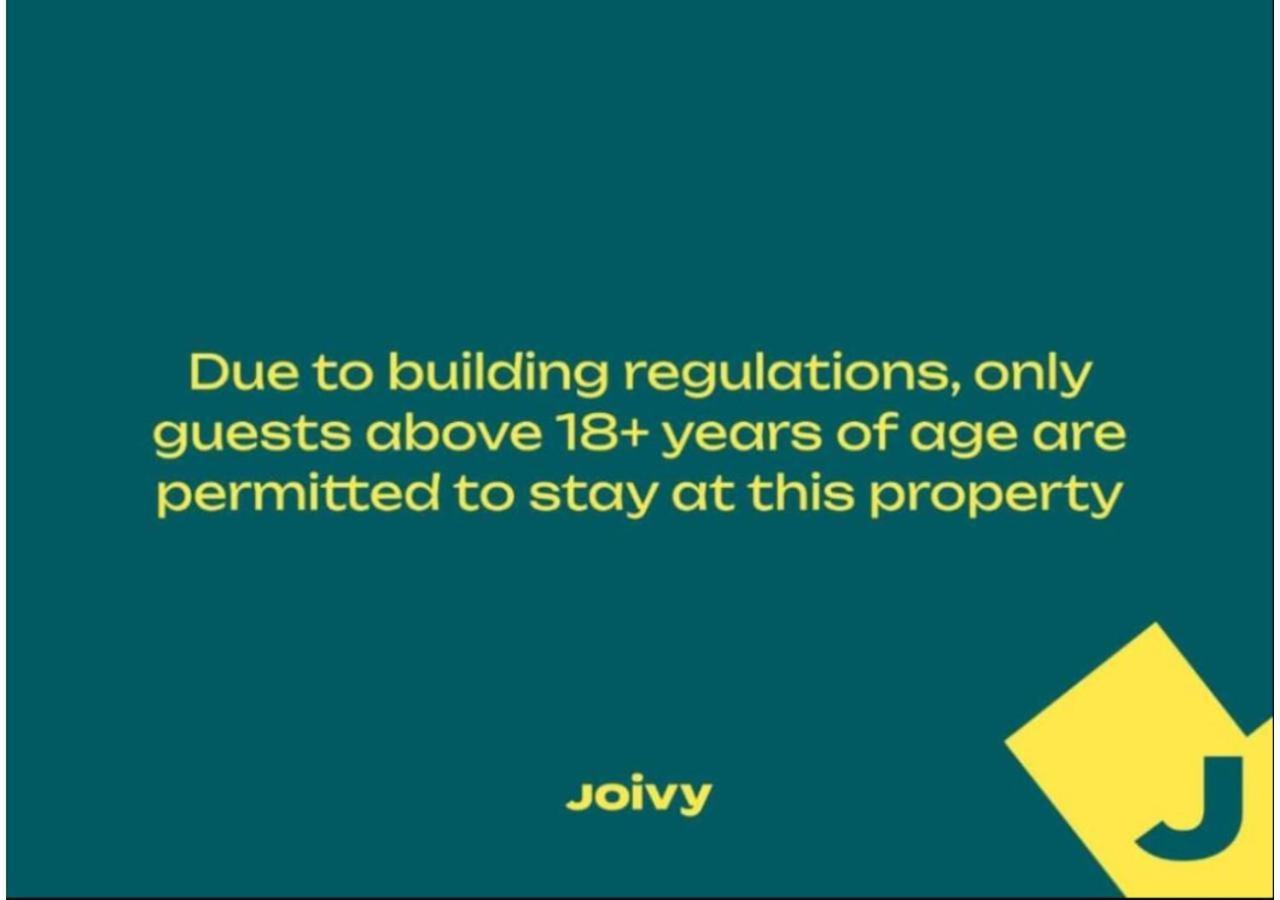 Joivy Affordable Dublin Thomas Street - Adults Only Apartment Екстериор снимка