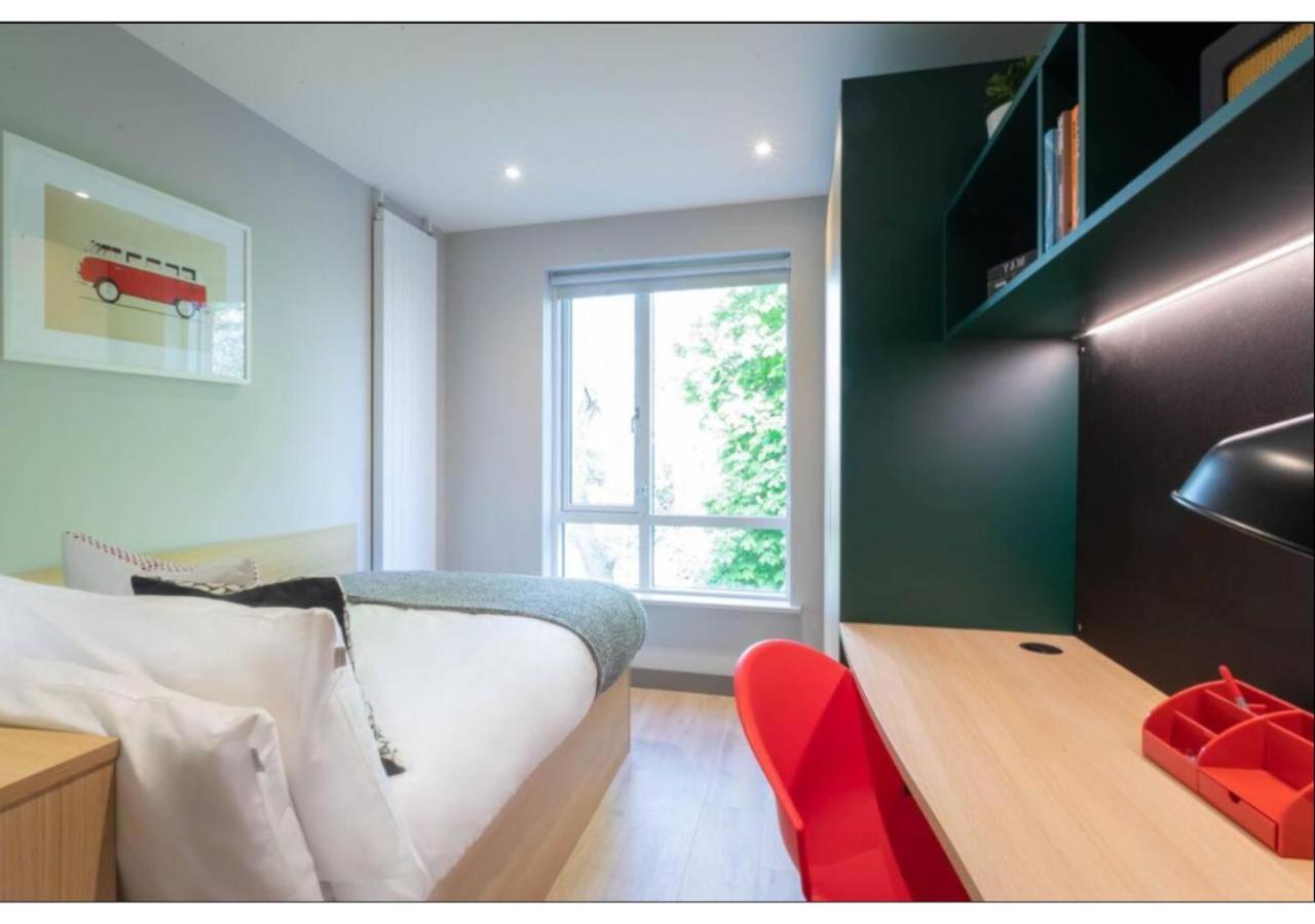 Joivy Affordable Dublin Thomas Street - Adults Only Apartment Екстериор снимка